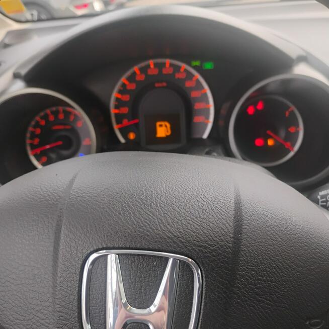 Honda Jazz BARDZO DOBRY STAN MECHANICZNY I WIZUALNY ,BOGATE WYPOSAŻENIE!