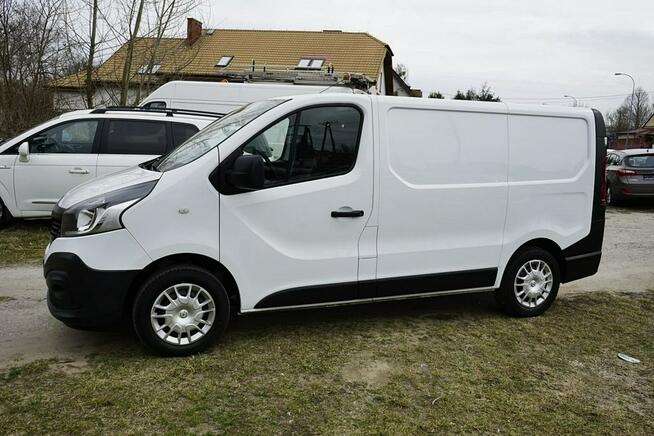 Renault Trafic 1,6DCI Klima, 102tys.km, serwis, 100%, 2019r.