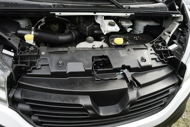 Renault Trafic 1,6DCI Klima, 102tys.km, serwis, 100%, 2019r.