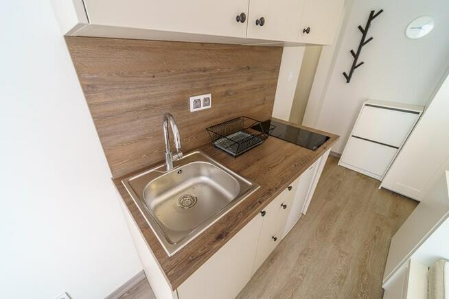 Estońska 40A, Fabryczna, studio z balkonem