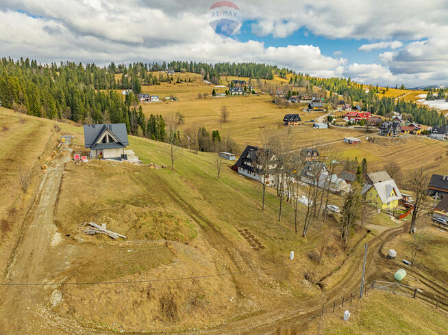 DZIAŁKA Z PANORAMĄ TATR 1070 m²