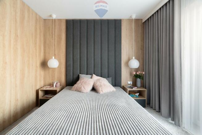 Podolany 3 pokoje, miejsce postojowe i komórka