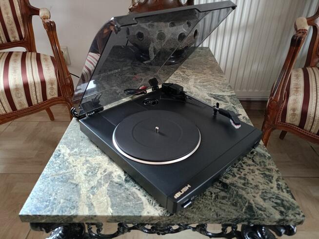 Gramofon BUSH MTT1 z przedwzmacniaczem