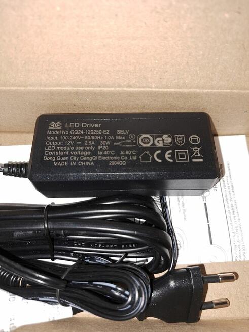 sprzedam zasilacze 12V różnej mocy od 30W do 320W, od 3,5A d