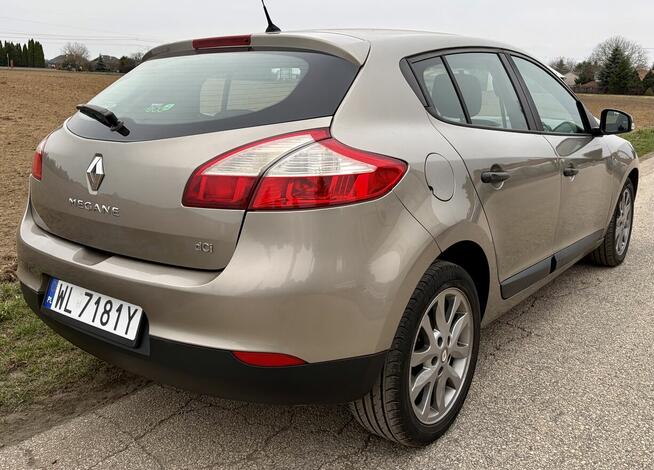 RENAULT MEGANE III Lift Model 2011 - 1.5 DCI