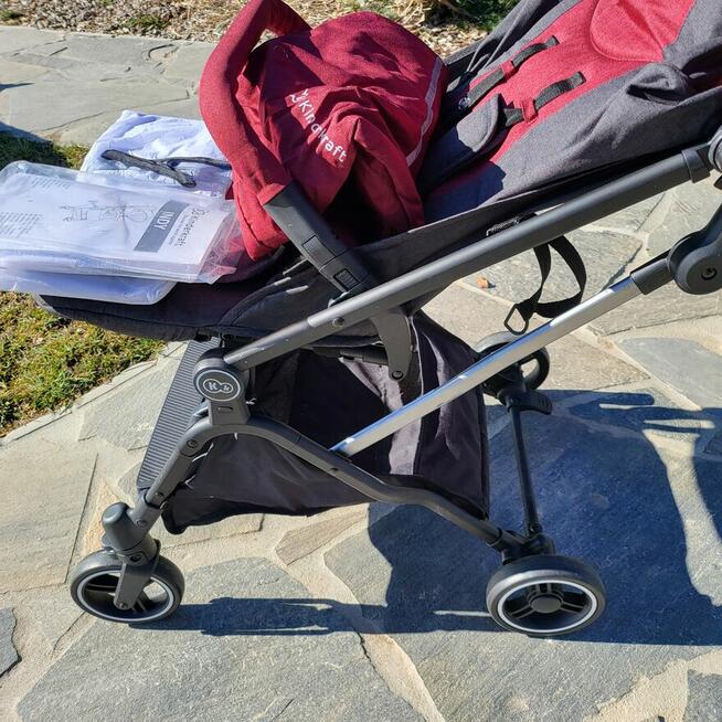 Wózek spacerowy Kinderkraft INDY spacerówka 15 kg Lekki Komp