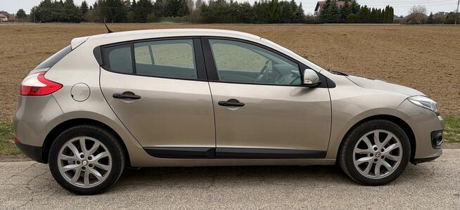 RENAULT MEGANE III Lift Model 2011 - 1.5 DCI