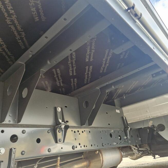 nowa skrzynia ładunkowa, paka do IVECO renomowanej firmy SCA