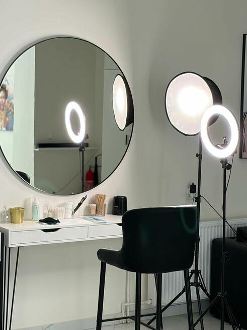 Wynajmę stanowiska w salonie