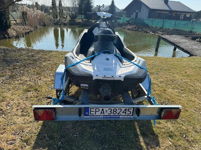 Skuter wodny Seadoo spark + przyczepka. Przebieg 31 mth