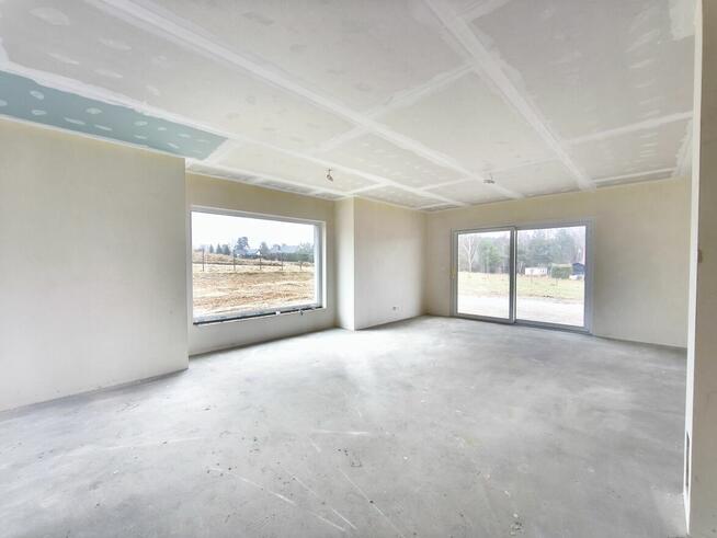 Bungalow z dużą działką