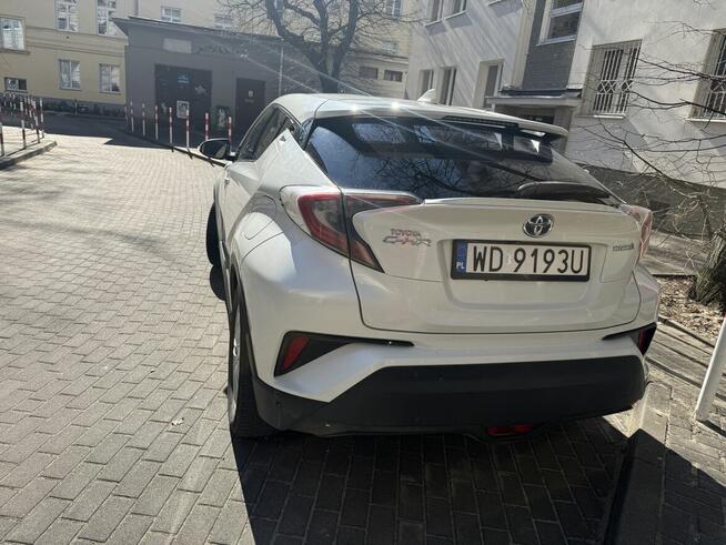Toyota CH-r 1.8 hybryda 2018