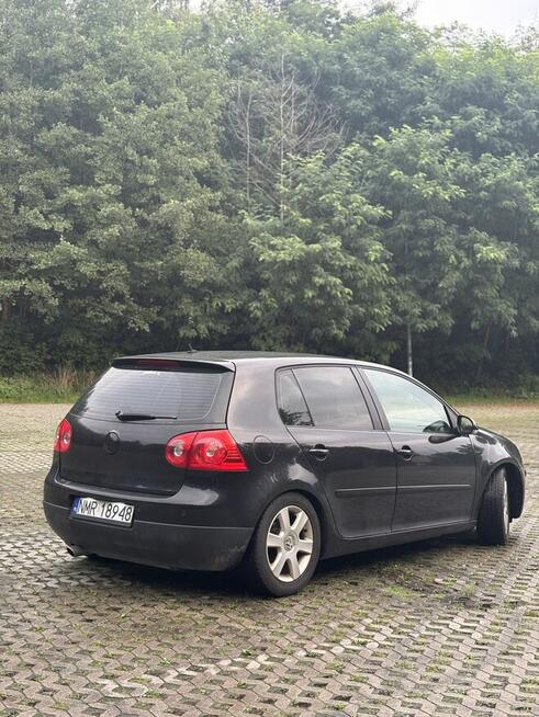 Volkswagen Golf V 1.6 1.6MPI Benzyna 102 konie Doinwestowany