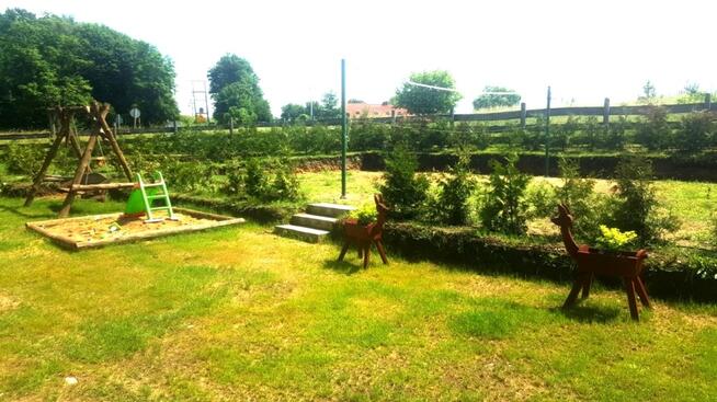 Sprzedam 2 domki nad jeziorem, mazury.