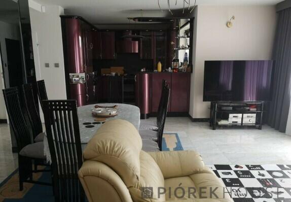 Dwupoziomowe mieszkanie na Woli