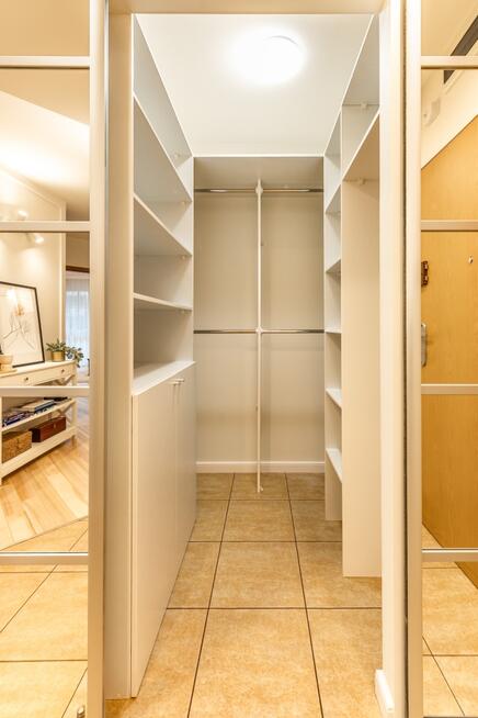 3pokoje | duża loggia | 2 łazienki | BEZPOŚREDNIO