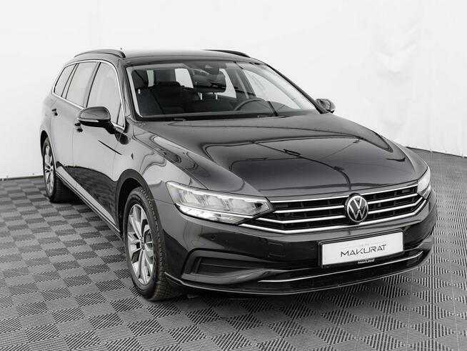 Volkswagen Passat 1.5 TSI Business DSG Podgrz.f Cz.park LED Cz.park VAT23%