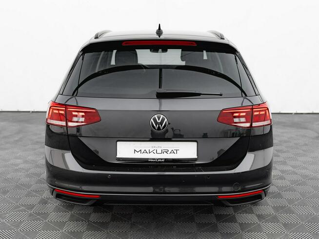 Volkswagen Passat 1.5 TSI Business DSG Podgrz.f Cz.park LED Cz.park VAT23%