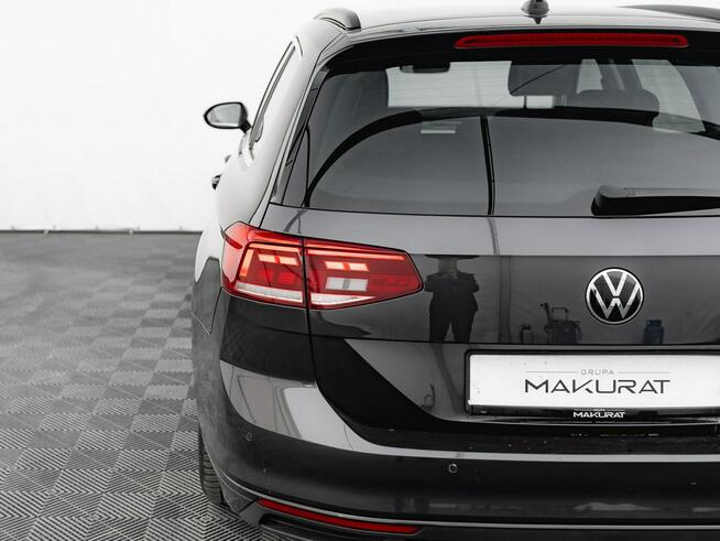 Volkswagen Passat 1.5 TSI Business DSG Podgrz.f Cz.park LED Cz.park VAT23%