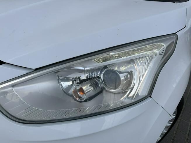 Ford B-Max Titanium, benz, klimatronik, czujniki, 8 airbag, a;ufelgi, hak, isofix