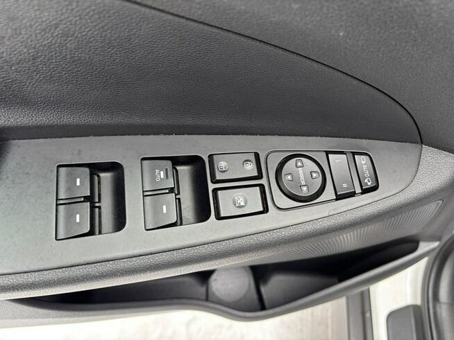 Hyundai Tucson 2.0 CRDI//136 KM/Grzane fotele/Nawigacja/Kamera//GWARANCJA