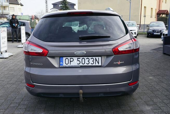 Ford Mondeo zarejestrowany, ubezpieczony