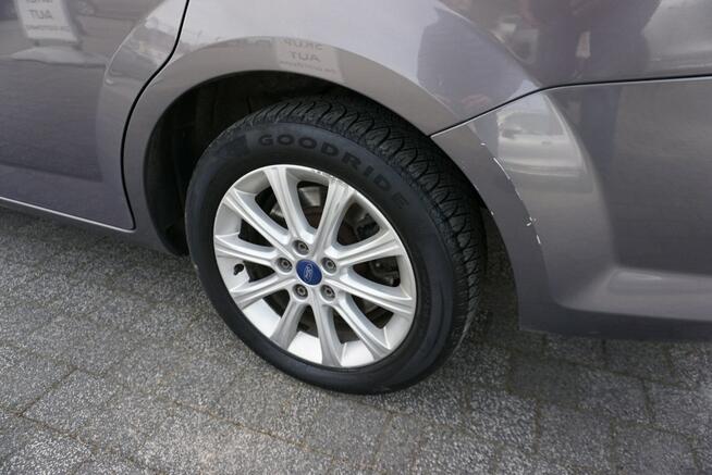Ford Mondeo zarejestrowany, ubezpieczony