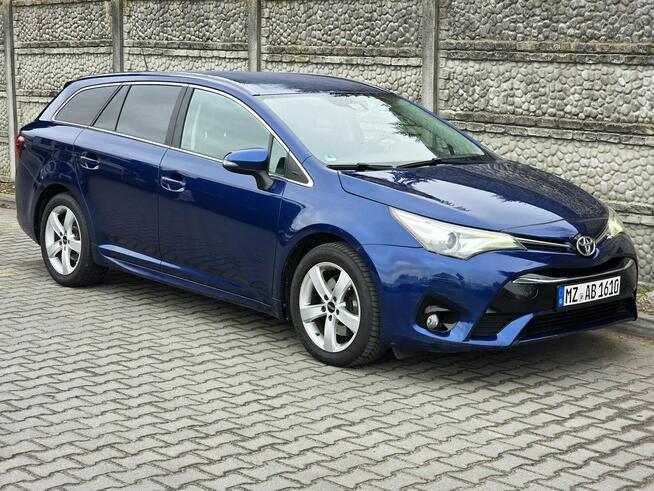 Toyota Avensis 2.0 D4D 143 KM. Super Wyposażenie. Super Stan. Bezwypadkowa. GWARANCJA