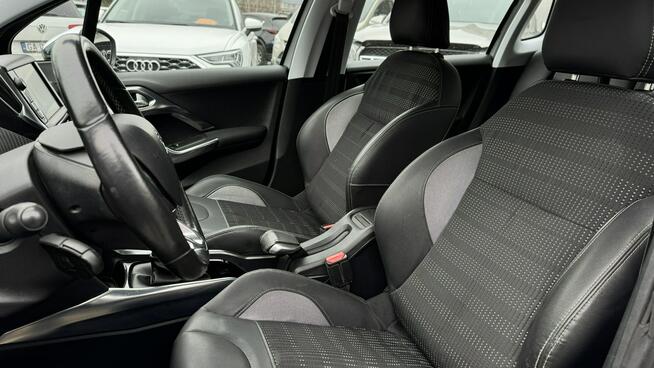 Peugeot 2008 1.6HDI 115KM Nowy rozrząd/Navi Czujniki/2xklimatronic/Alu/Ksenon