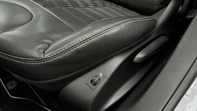 Peugeot 2008 1.6HDI 115KM Nowy rozrząd/Navi Czujniki/2xklimatronic/Alu/Ksenon