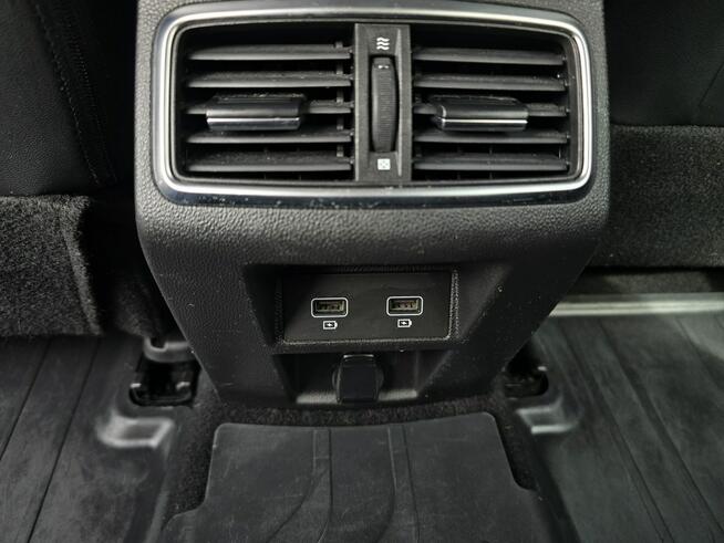 Renault Megane 1.3 TCe 140KM Zen Biała Perła Salon Polska Zamiana Finansowanie FV 23%