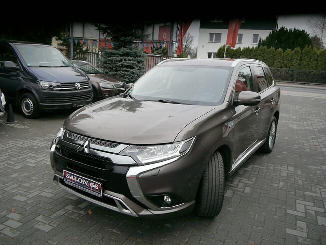 Mitsubishi Outlander 2.4 Hybrid 4x4 Led Stan Idealny bezwypadkowy z Niemiec Gwarancja 12mcy