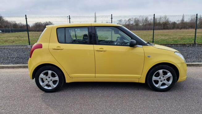 Suzuki Swift 1.3 PB 2005r Klima Multifunkcyjna Kierownica 187tys km Sprawny