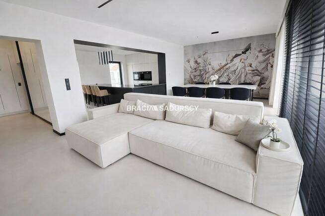 Dom Niepołomice, Stefana Roweckiego