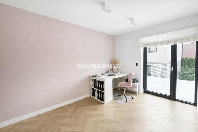 Dom Niepołomice, Stefana Roweckiego