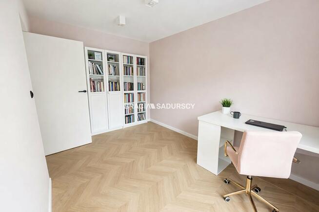 Dom Niepołomice, Stefana Roweckiego