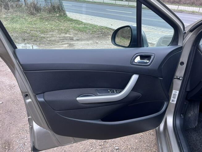 Peugeot 308 SW 1.6 7osob Zarejestrowany Klima Panorama Stan BDB Długie Opłaty Bezwypa