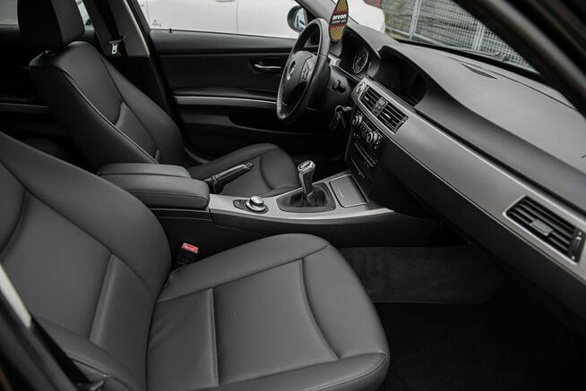 320d Navi Bi-Xenon ! Full Opcja ! Zadbana !