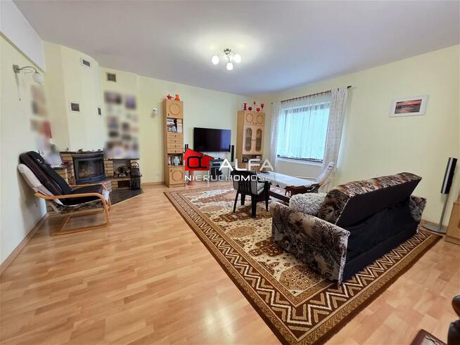 Dom Świdnica, Osiedle Zawiszów