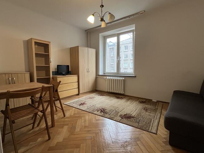 KAMIENICA | CENTRUM | 1953r. | 21m2 | METRO | PARK