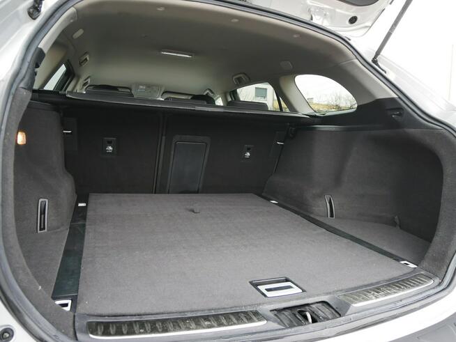 Toyota Avensis 1.8 147KM Euro6 Sol Kombi 2xPDC -Navi -Kamera -Grzane fot - Koła Lato