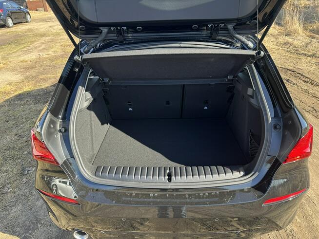 1,5i 136KM 118i Faktura Vat 23% Przebieg Tylko 2950km