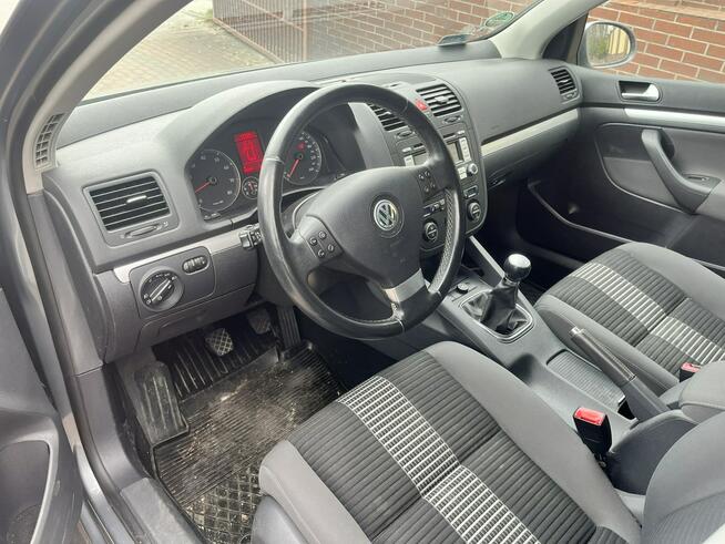 Volkswagen Golf 1.6 benzyna PRZEBIEG 99400 km GAZ bezwypadkowy