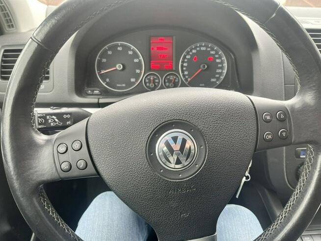 Volkswagen Golf 1.6 benzyna PRZEBIEG 99400 km GAZ bezwypadkowy