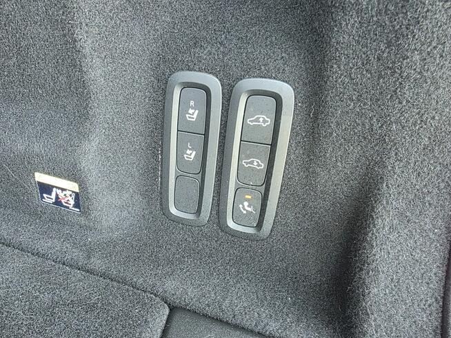 Volvo XC 60 2.0 235ps 4WD PanoramaDach Full LED Kamera 360 Inscrition Gwarancja