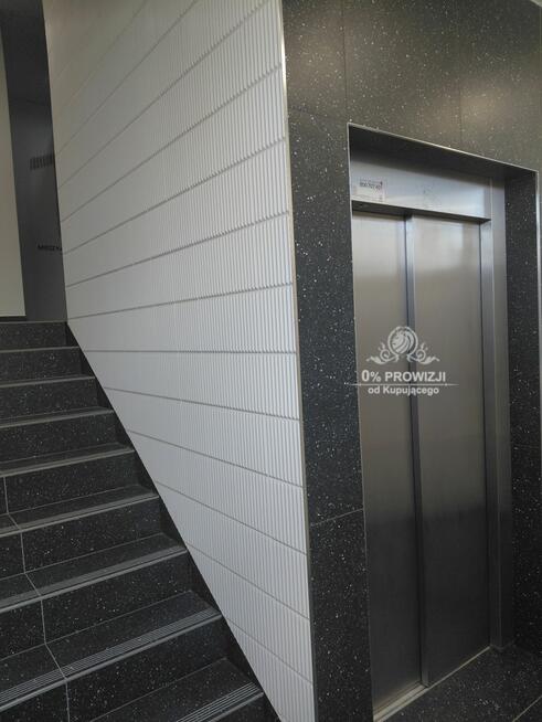 Przestronny lokal usługowy/ osiedle mieszkaniowe /Żerniki