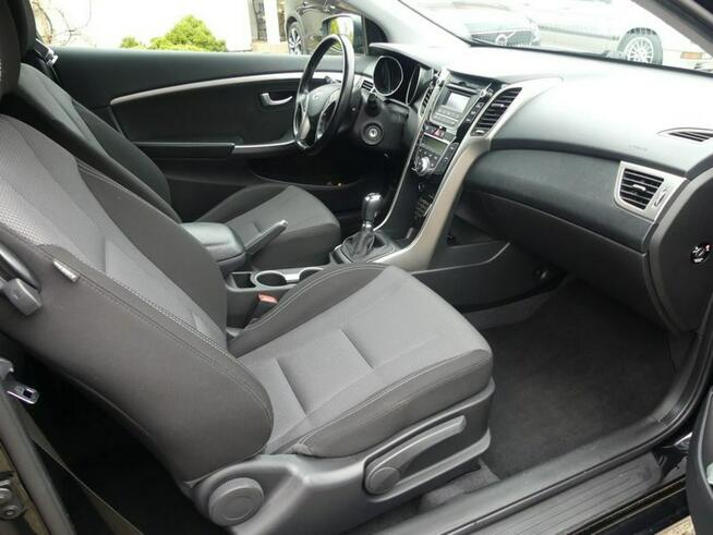 Hyundai i30 1,6 Crdi FIFA World Cup Edition R-Kamera Klimatronik Panorama dach