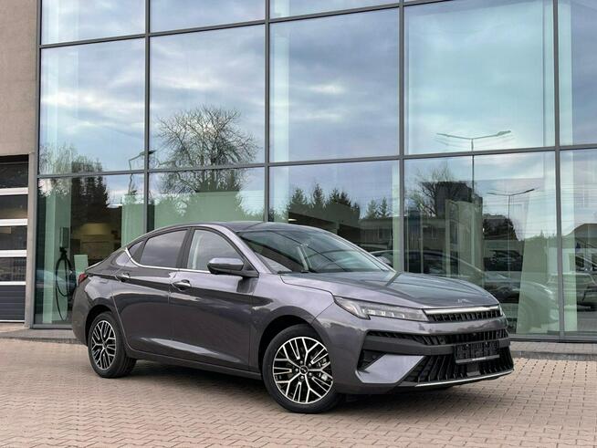 JAC J7 PLUS 1.5T 136km CVT LIFTBACK 2026 Kredyt 50/50