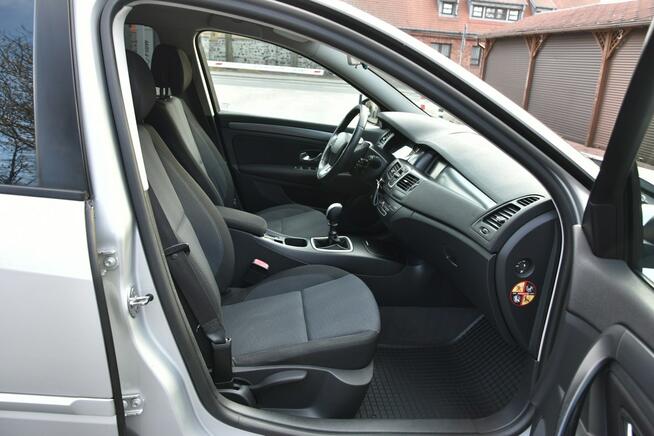 Renault Laguna 2.0 16v 140KM 2009r. TEMPOMAT Alufelgi NAVi Polecam