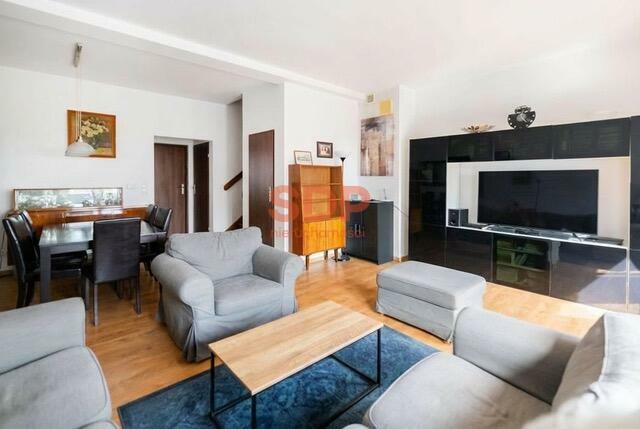 Dom Mirków gm. Długołęka, Irysowa